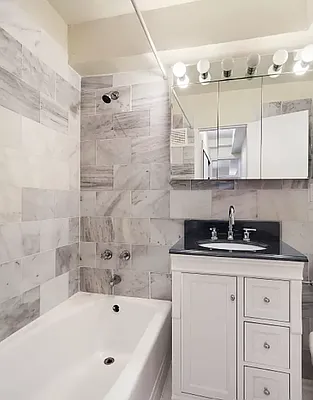 Rented by Keller Williams NYC | media 14