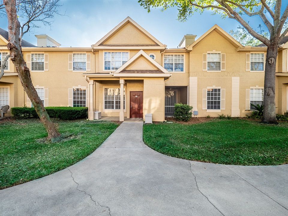 1st image of 843 Grand Regency Poin #105