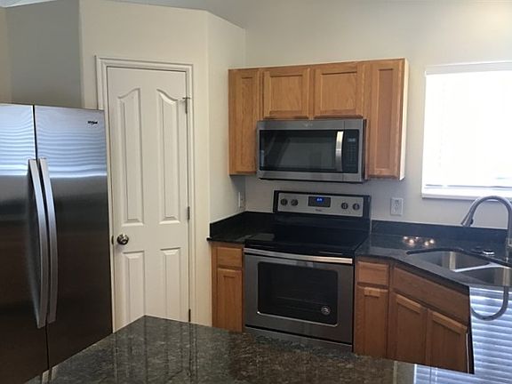 2nd image of 6916 Hoyle Cir
