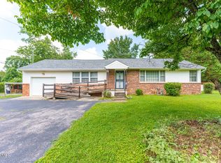 3112 Luwana Rd, Knoxville, TN 37917