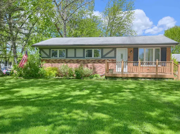 48093 Pheasant St, Chesterfield, MI 48047