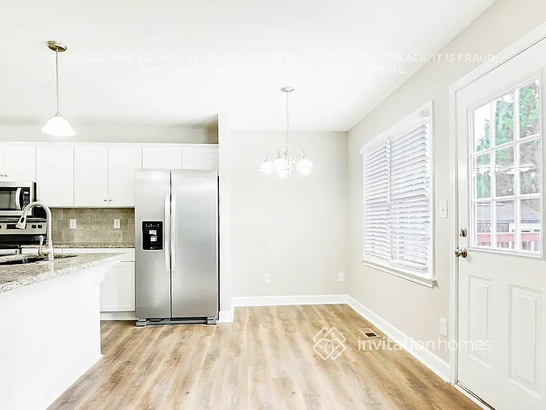 109 Woodsorrell Ct — Photo 8