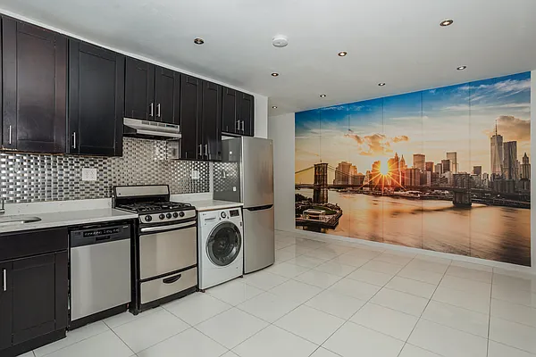 Rented by Blip LLC | media 23