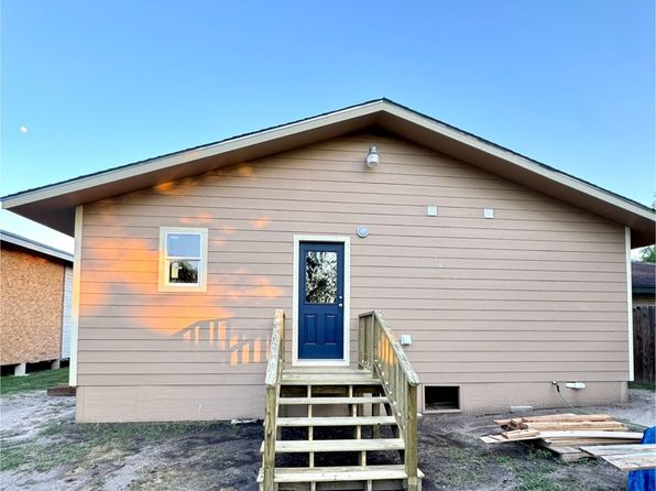 806 W Powell St, Beeville, TX 78102
