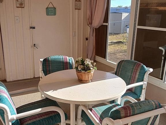 5th image of 26 Paradise Lake Dr