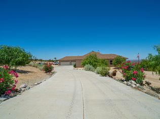 32701 Valyermo Rd, Pearblossom, CA 93553