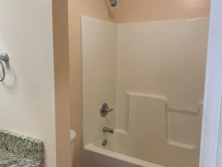 950 Watsonia Dr — Photo 19
