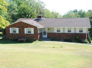 223 Malone Ridge Rd, Washington, PA 15301