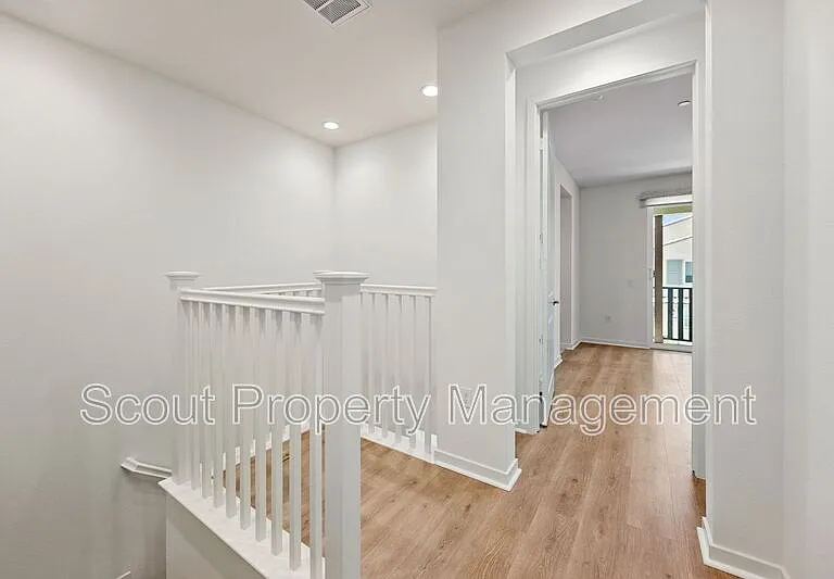 39529 Tannat Dr — Photo 14