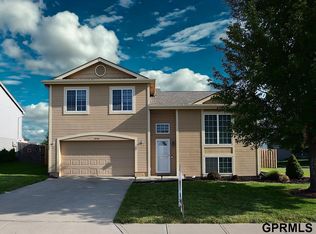 18704 Washington St, Omaha, NE 68135