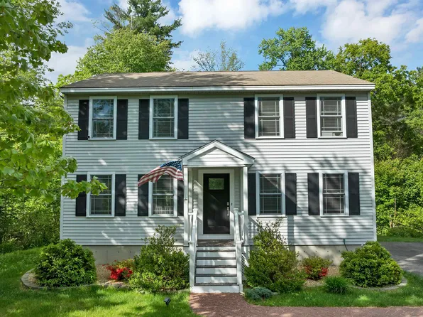 14 Doris Drive, Hooksett, NH 03106