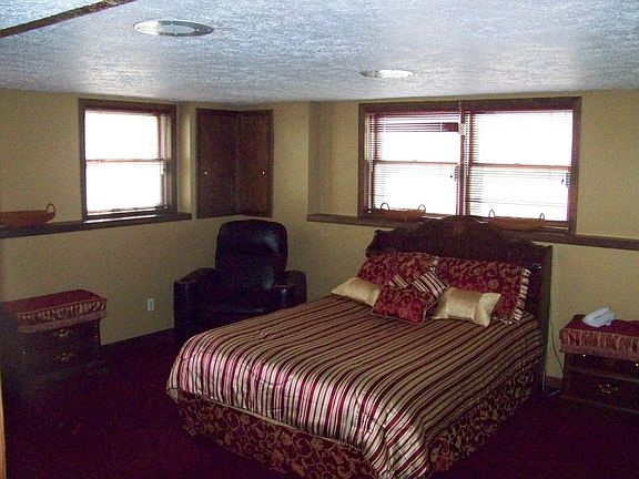 Master bedroom or in-law sui
