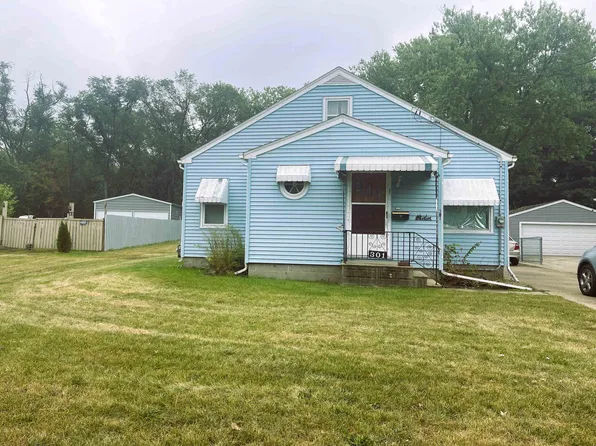 301 S Bluff St, South Beloit, IL 61080