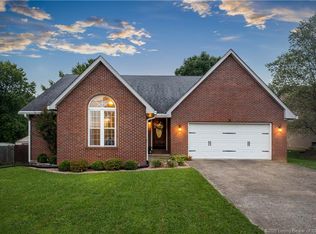 3836 Rainbow Dr, New Albany, IN 47150