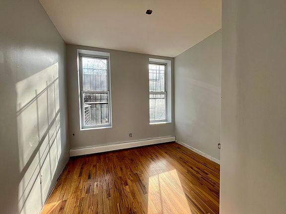 5th image of 780 Halsey St #1