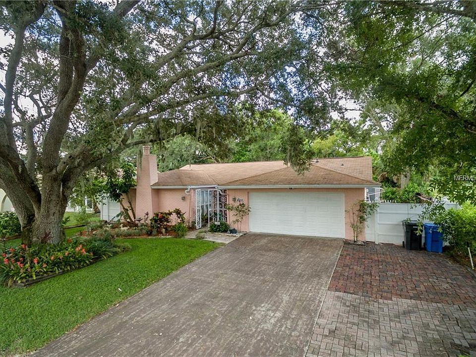 1st image of 7401 Armand Dr