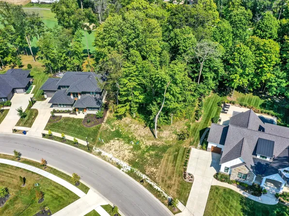 3809 Dartmoor Way, Zionsville, IN 46077