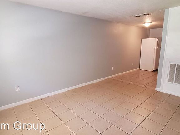 5th image of 607 S 70th St APT A