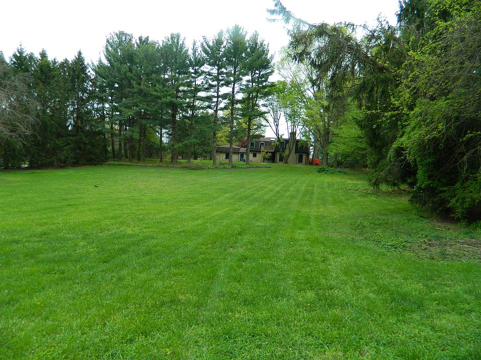 2nd image of 14701 Plainfield Ln