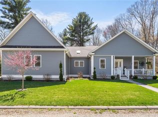 40 Lloyd Bowen Ct, Glocester, RI 02814