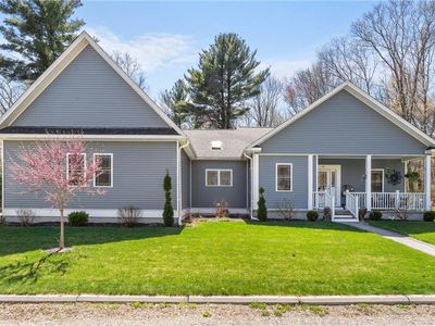 40 Lloyd Bowen Ct, Glocester, RI, 02814