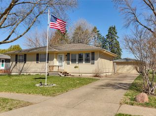 506 NE 9th St, Ankeny, IA 50021