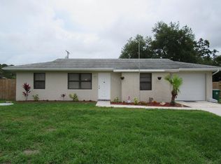 1177 SE Airoso Blvd, Port Saint Lucie, FL 34983