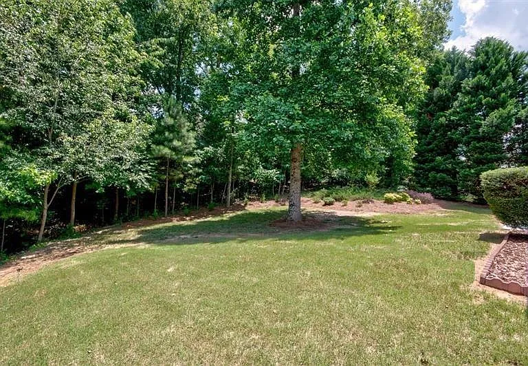 2630 Highland Pass — Photo 8