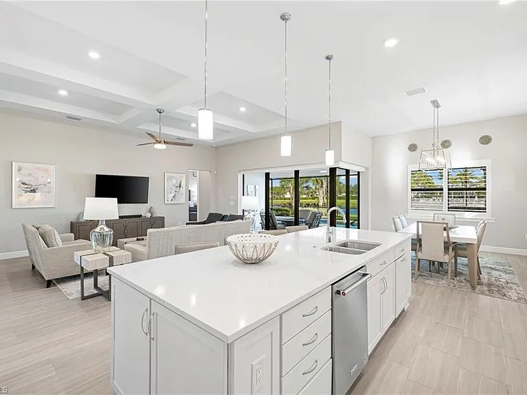 9124 Snowy Owl Way — Photo 5