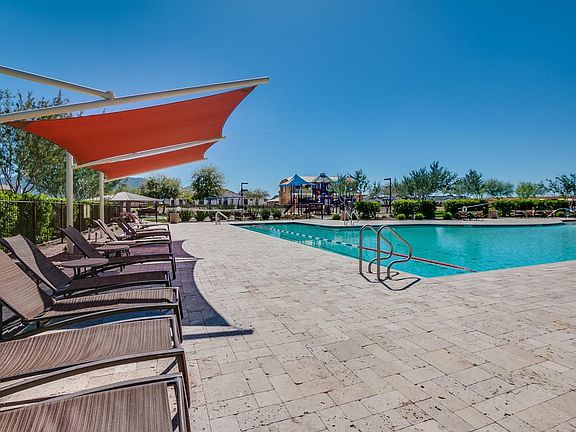 Community pool