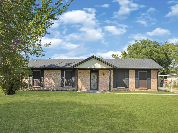 3225 Bostic St, Houston, TX 77093