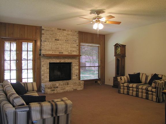 5th image of 4815 Wesleyan St