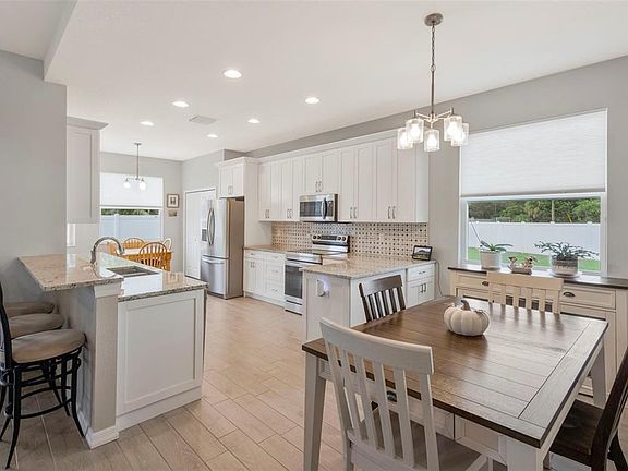3rd image of 8521 SUNSET HARBOR COURT