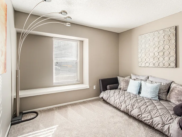 Greensview — Photo 22
