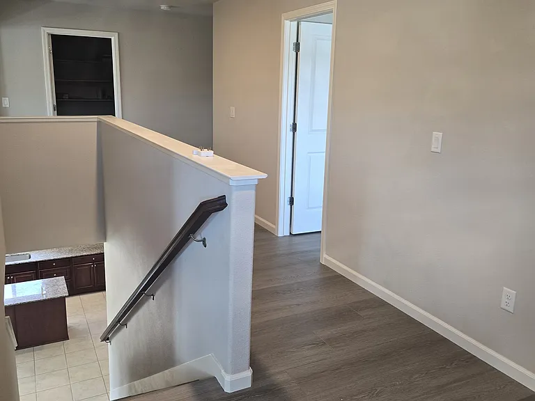 8955 Wolf River Dr — Photo 13
