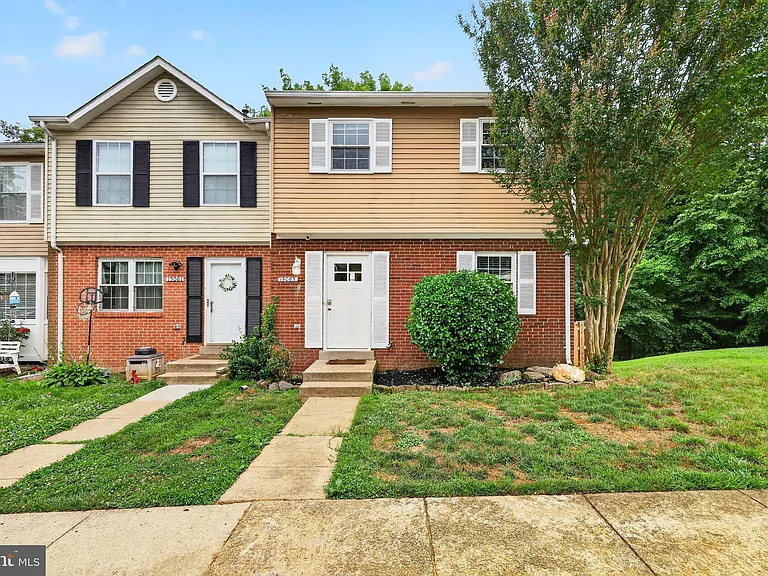 15063 Cherrydale Dr — Photo 1
