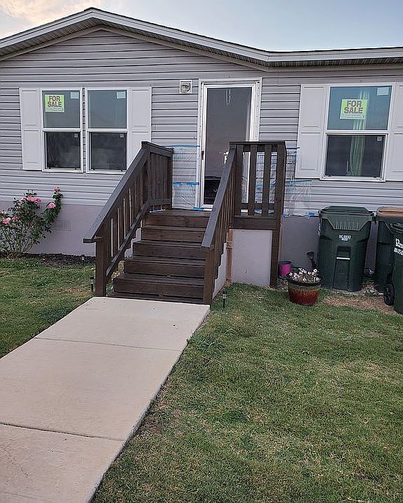 1st image of 213 Alhambra Dr
