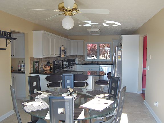 Breakfast Nook