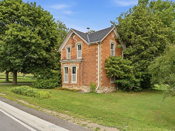 4th image of 8703 Wellington Dr #18