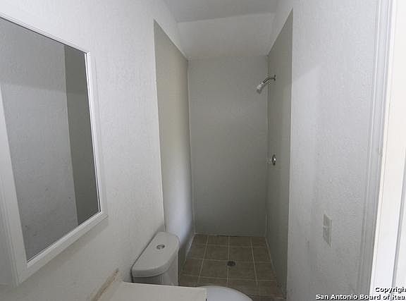 5th image of 838 Peabody Ave
