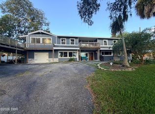 318 N Riverside Dr, Edgewater, FL 32132