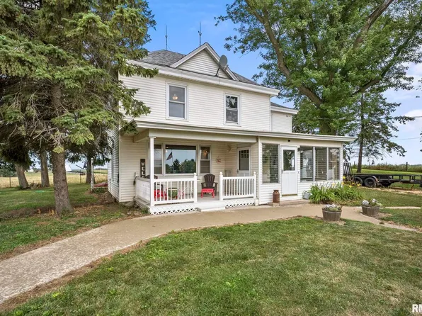 12052 74th St, Maquoketa, IA 52060