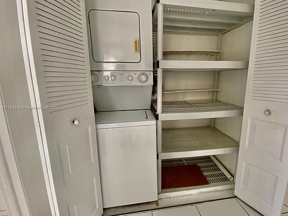 2nd image of 6005 Del Lago Cir APT 201