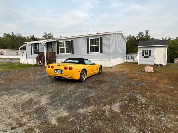 7 Solar Circle, Canaan, NH 03741