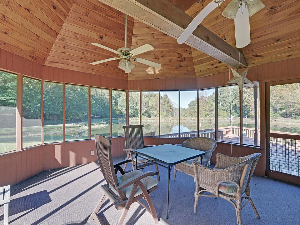 2nd image of 95 Deer Lake Dr #1-825