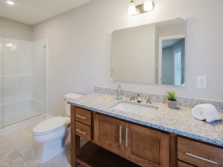 1385 Washington Blvd #5 — Photo 28