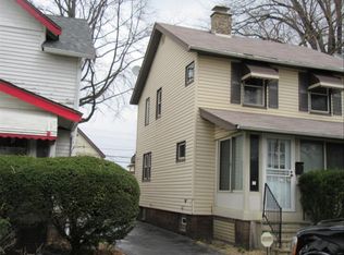 13521 Rugby Rd, Cleveland, OH 44110