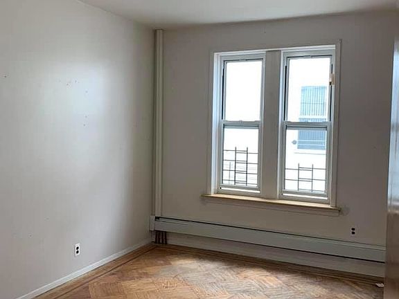 5th image of 2418 83rd St #1R