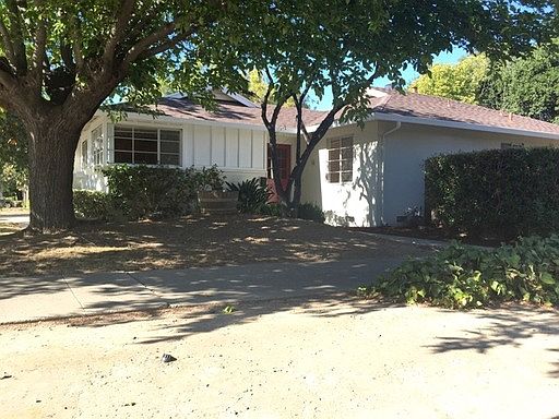 1st image of 102 Lester Ln