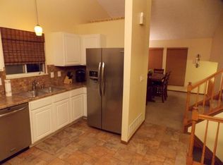 3518 Whisper Creek Dr, Columbus, OH 43231